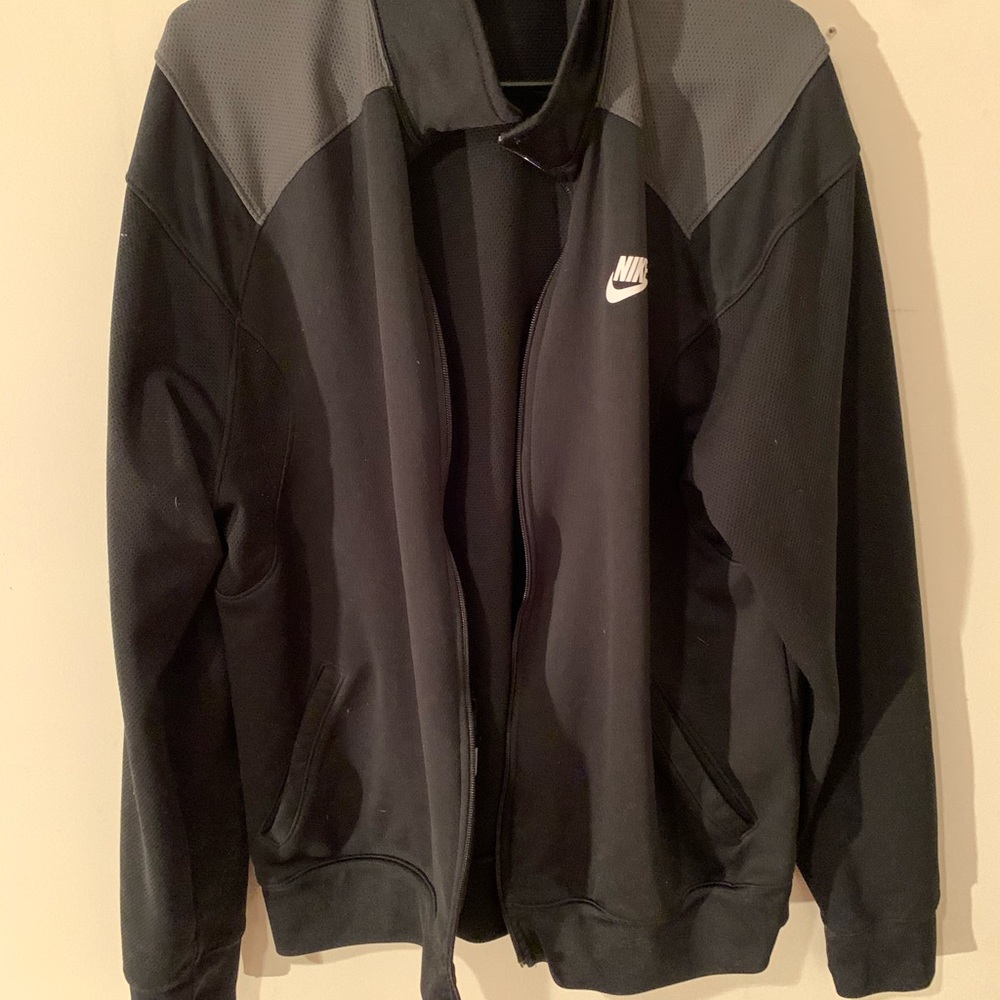 Nike zip up jacket